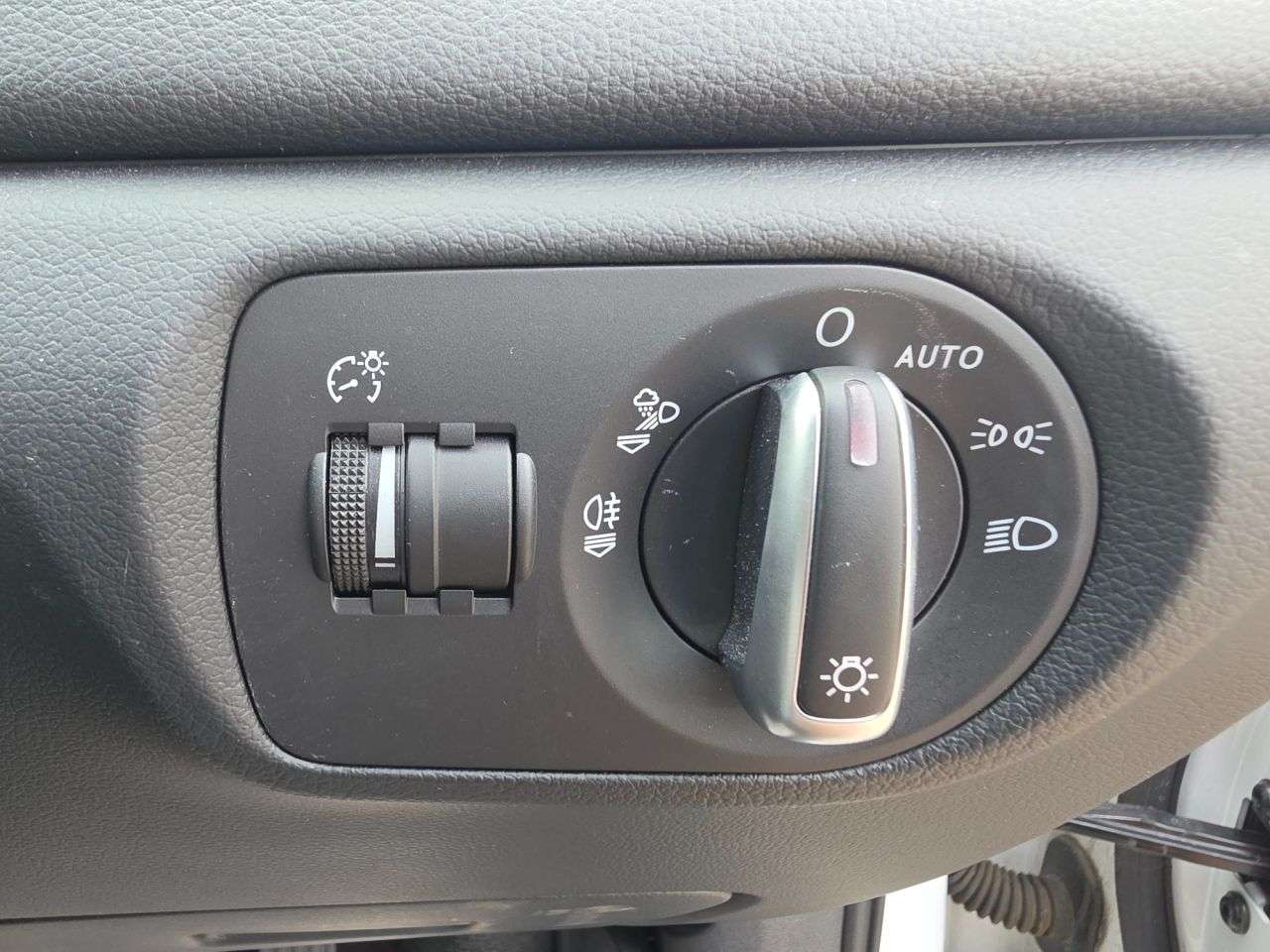 2017 AUDI Q3 2017 AUDI Q3