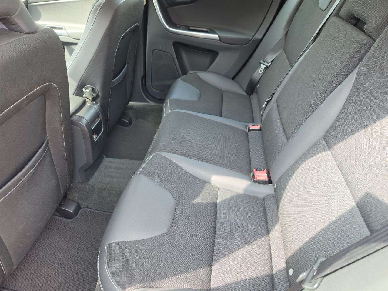 2011 VOLVO XC60 2011 VOLVO XC60
