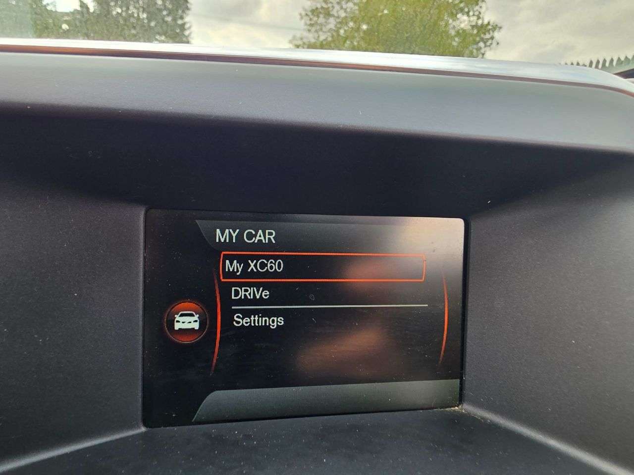 2011 VOLVO XC60 2011 VOLVO XC60