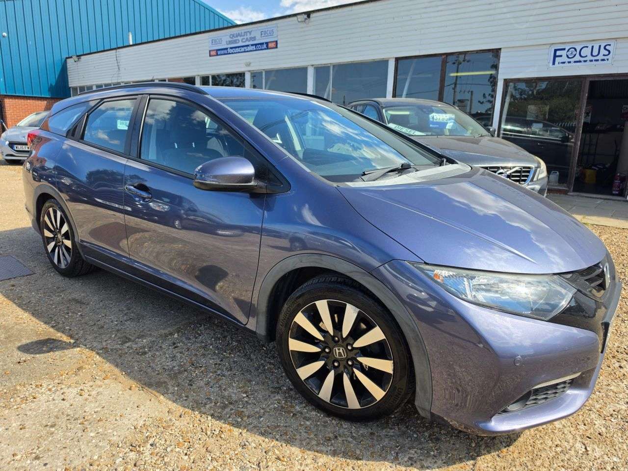 A 2014 HONDA CIVIC 1.8 i-VTEC SE Plus Tourer 5dr Petrol Manual Euro 5 (s/s) (142 ps) DUAL ZONE A 2014 HONDA CIVIC 1.8 i-VTEC SE Plus Tourer 5dr Petrol Manual Euro 5 (s/s) (142 ps) DUAL ZONE