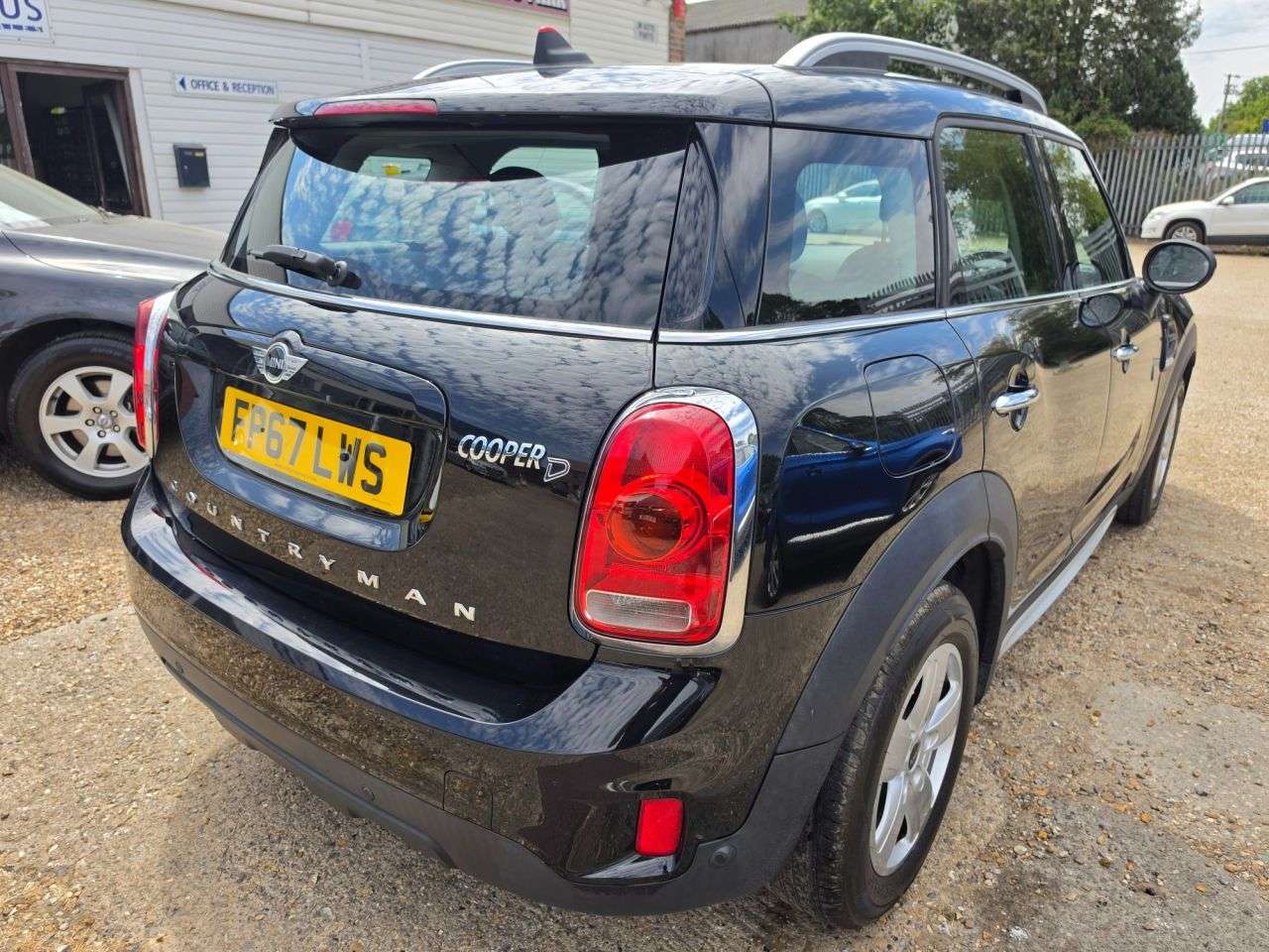 2017 MINI COUNTRYMAN 2017 MINI COUNTRYMAN
