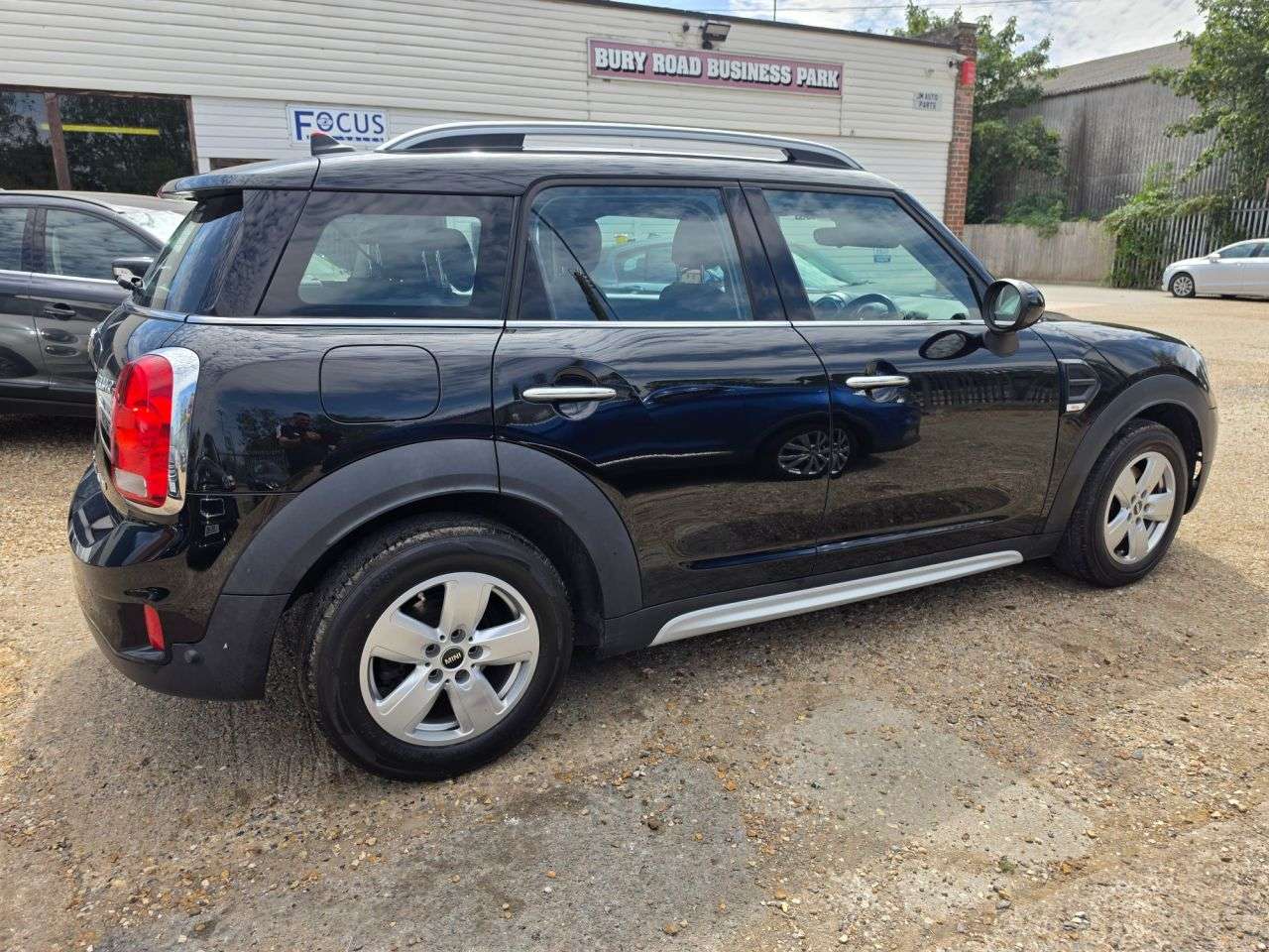 2017 MINI COUNTRYMAN 2017 MINI COUNTRYMAN