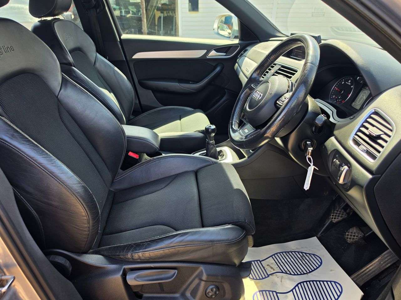 2016 AUDI Q3 2016 AUDI Q3
