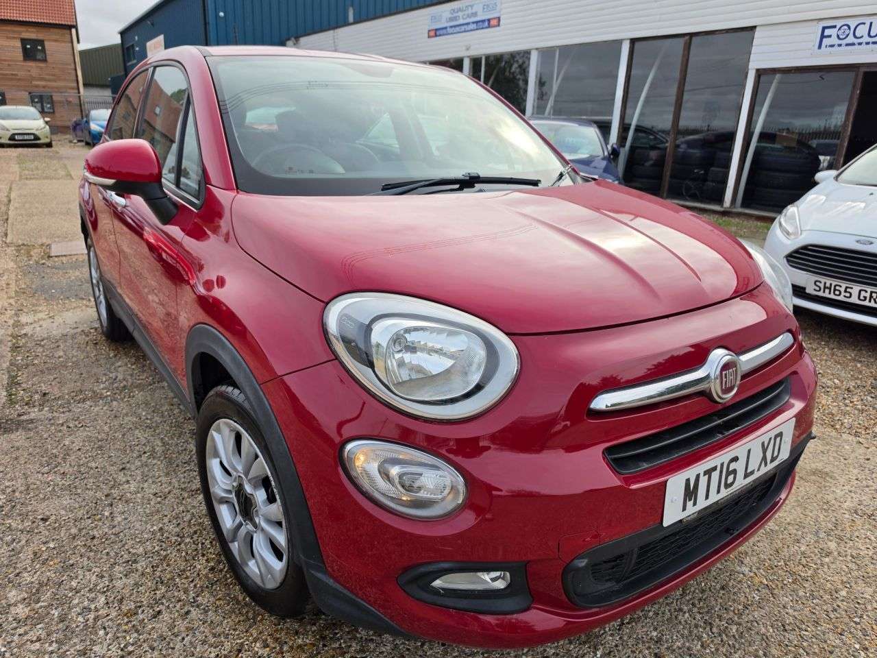 A 2016 FIAT 500X 1.6 E-Torq Pop Star SUV 5dr Petrol Manual Euro 6 (110 ps) NAVIGATION + CLIM A 2016 FIAT 500X 1.6 E-Torq Pop Star SUV 5dr Petrol Manual Euro 6 (110 ps) NAVIGATION + CLIM