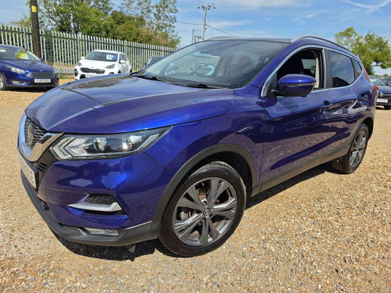 A 2018 NISSAN QASHQAI 1.2 DIG-T N-Connecta SUV 5dr Petrol Manual Euro 6 (s/s) (115 ps) PANORAMIC A 2018 NISSAN QASHQAI 1.2 DIG-T N-Connecta SUV 5dr Petrol Manual Euro 6 (s/s) (115 ps) PANORAMIC