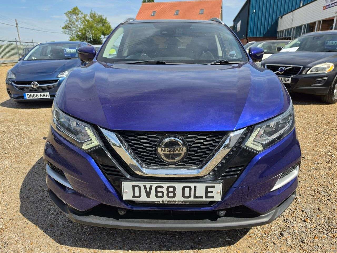 A 2018 NISSAN QASHQAI 1.2 DIG-T N-Connecta SUV 5dr Petrol Manual Euro 6 (s/s) (115 ps) PANORAMIC A 2018 NISSAN QASHQAI 1.2 DIG-T N-Connecta SUV 5dr Petrol Manual Euro 6 (s/s) (115 ps) PANORAMIC
