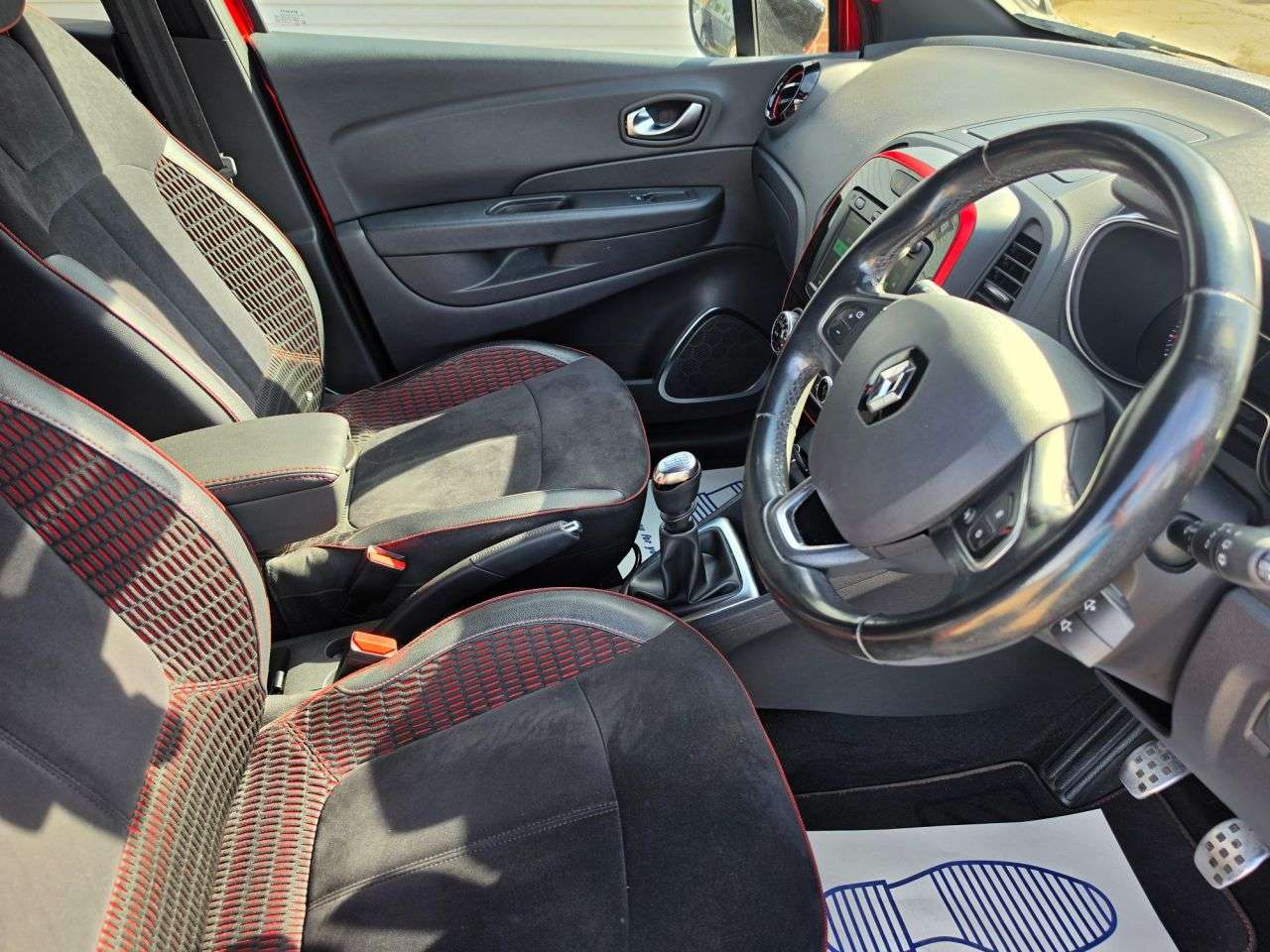 2019 RENAULT CAPTUR 2019 RENAULT CAPTUR