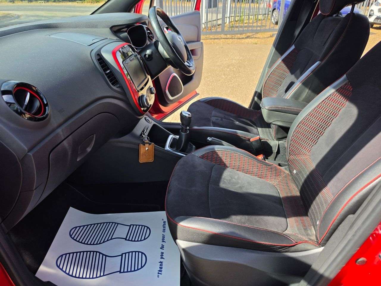 2019 RENAULT CAPTUR 2019 RENAULT CAPTUR