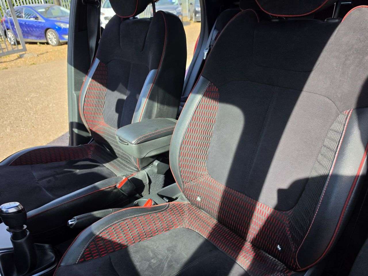 2019 RENAULT CAPTUR 2019 RENAULT CAPTUR