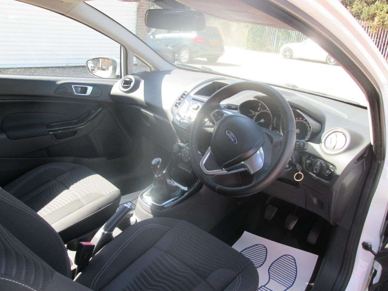 2015 FORD FIESTA 2015 FORD FIESTA