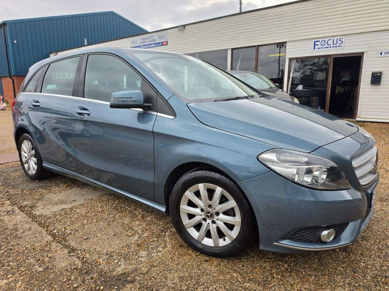 A 2014 MERCEDES-BENZ B CLASS 1.5 B180 CDI SE MPV 5dr Diesel 7G-DCT Euro 5 (s/s) (109 ps) AUTOMATIC + NAV A 2014 MERCEDES-BENZ B CLASS 1.5 B180 CDI SE MPV 5dr Diesel 7G-DCT Euro 5 (s/s) (109 ps) AUTOMATIC + NAV