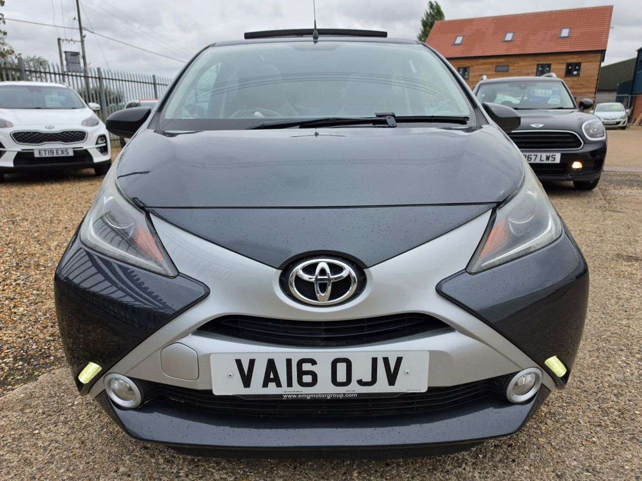 2016 TOYOTA AYGO 2016 TOYOTA AYGO