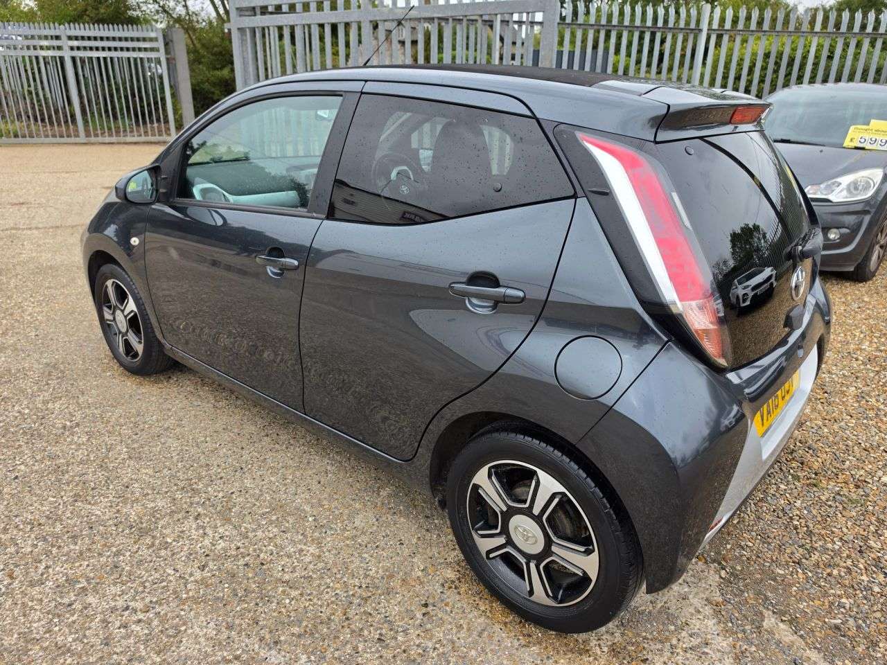 2016 TOYOTA AYGO 2016 TOYOTA AYGO
