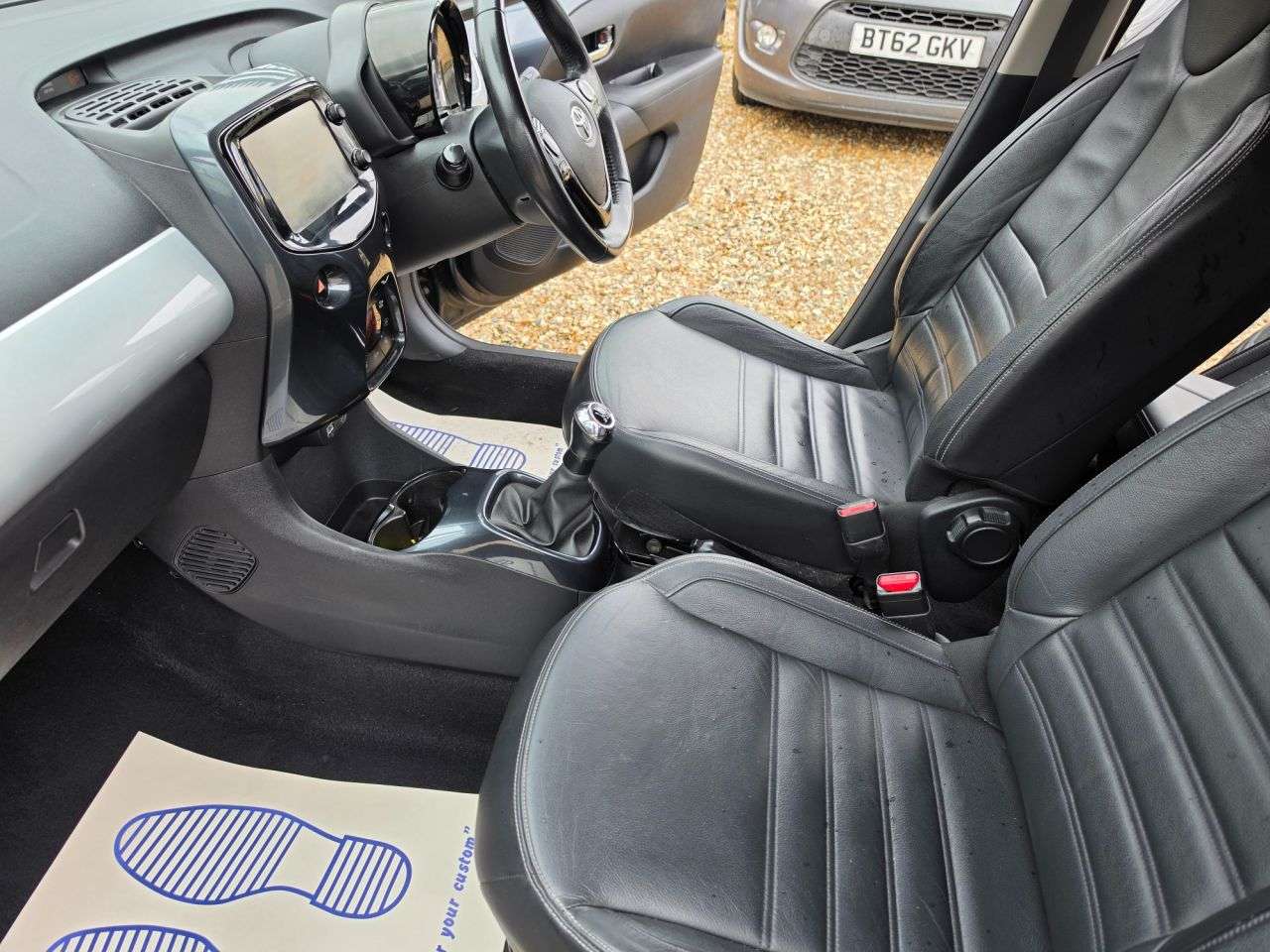2016 TOYOTA AYGO 2016 TOYOTA AYGO