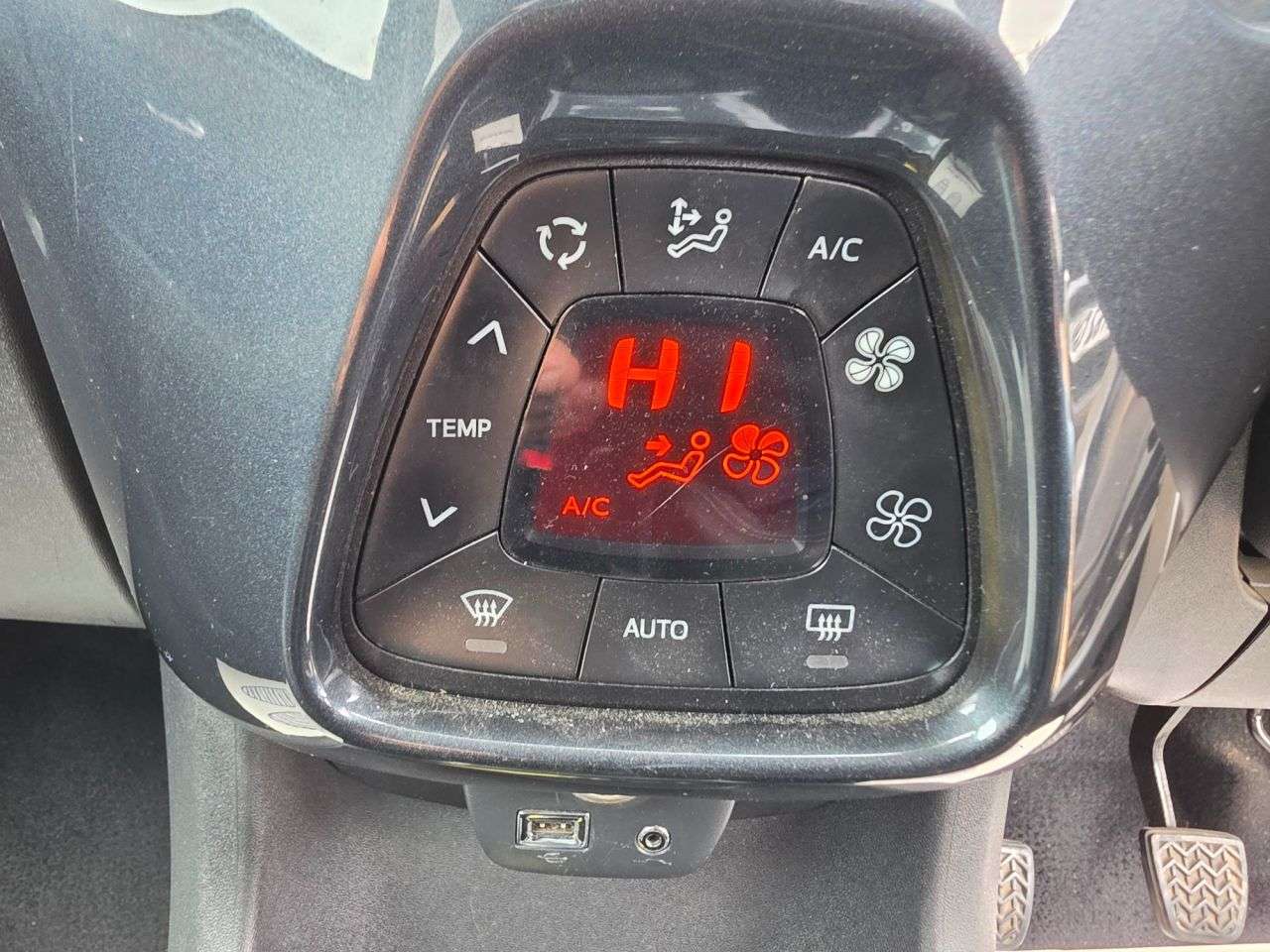 2016 TOYOTA AYGO 2016 TOYOTA AYGO