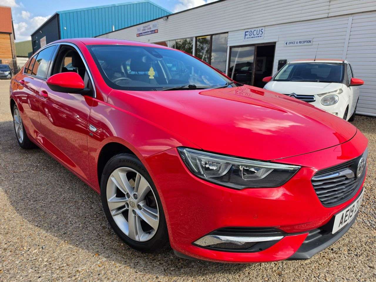 A 2019 VAUXHALL INSIGNIA 1.6 Turbo D BlueInjection SRi Nav Grand Sport 5dr Diesel Manual Euro 6 (s/s A 2019 VAUXHALL INSIGNIA 1.6 Turbo D BlueInjection SRi Nav Grand Sport 5dr Diesel Manual Euro 6 (s/s