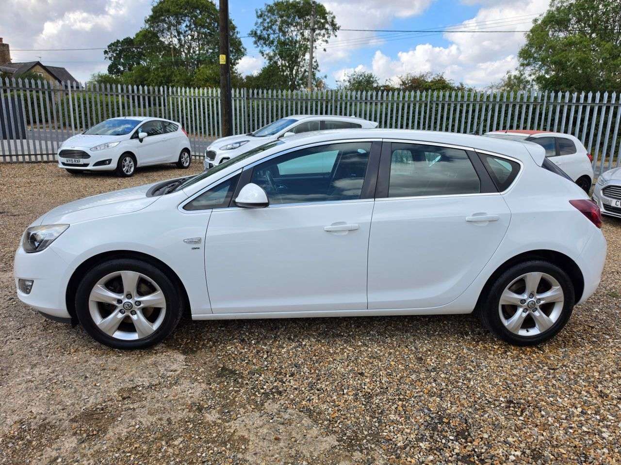 2011 VAUXHALL ASTRA 2011 VAUXHALL ASTRA