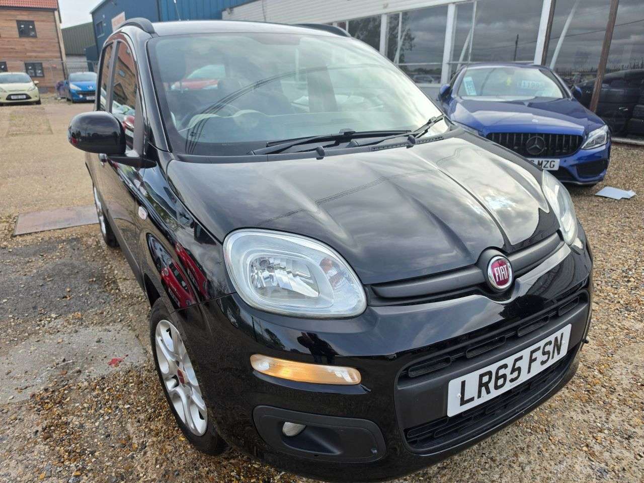 A 2015 FIAT PANDA 1.2 Lounge Hatchback 5dr Petrol Manual Euro 6 (69 bhp) AIRCON , ELECTRIC PA A 2015 FIAT PANDA 1.2 Lounge Hatchback 5dr Petrol Manual Euro 6 (69 bhp) AIRCON , ELECTRIC PA