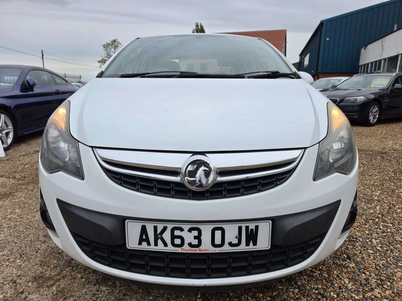 A 2013 VAUXHALL CORSA 1.4 16V Energy Hatchback 5dr Petrol Manual Euro 5 (A/C) (100 ps) WHITE + FI A 2013 VAUXHALL CORSA 1.4 16V Energy Hatchback 5dr Petrol Manual Euro 5 (A/C) (100 ps) WHITE + FI