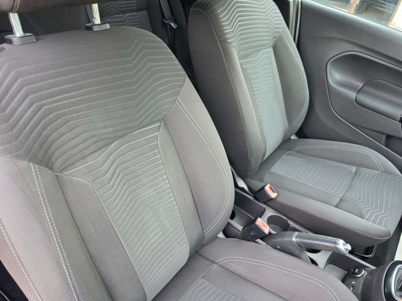 2015 FORD FIESTA 2015 FORD FIESTA