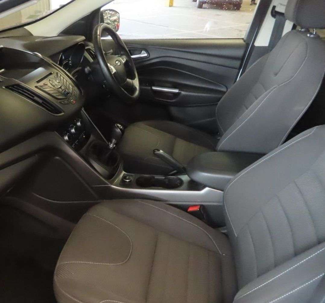 A 2016 FORD KUGA 2.0 TDCi Zetec SUV 5dr Diesel Manual 2WD Euro 6 (s/s) (150 ps) LOW MILEAGE A 2016 FORD KUGA 2.0 TDCi Zetec SUV 5dr Diesel Manual 2WD Euro 6 (s/s) (150 ps) LOW MILEAGE