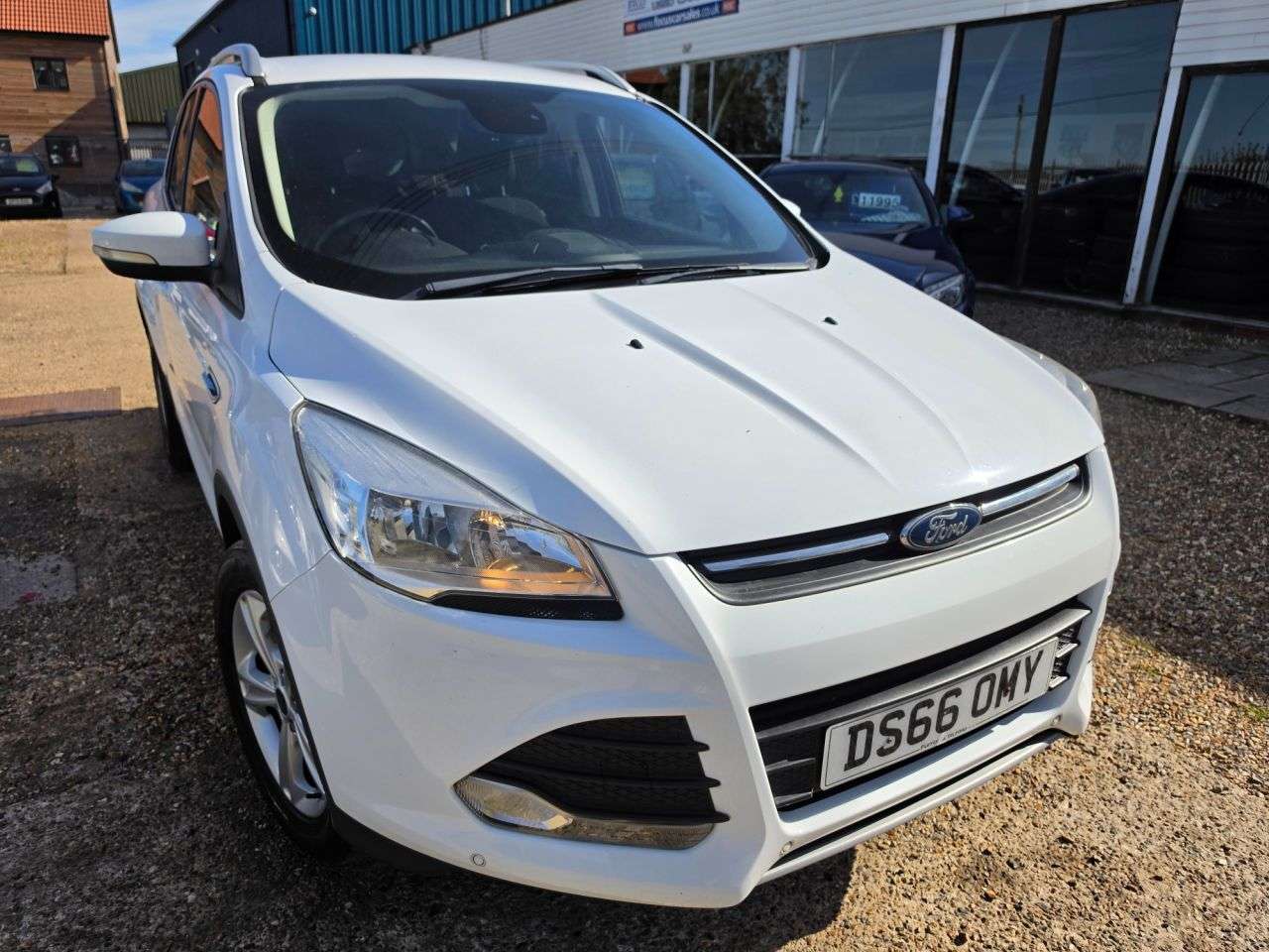 A 2016 FORD KUGA 2.0 TDCi Zetec SUV 5dr Diesel Manual 2WD Euro 6 (s/s) (150 ps) LOW MILEAGE A 2016 FORD KUGA 2.0 TDCi Zetec SUV 5dr Diesel Manual 2WD Euro 6 (s/s) (150 ps) LOW MILEAGE