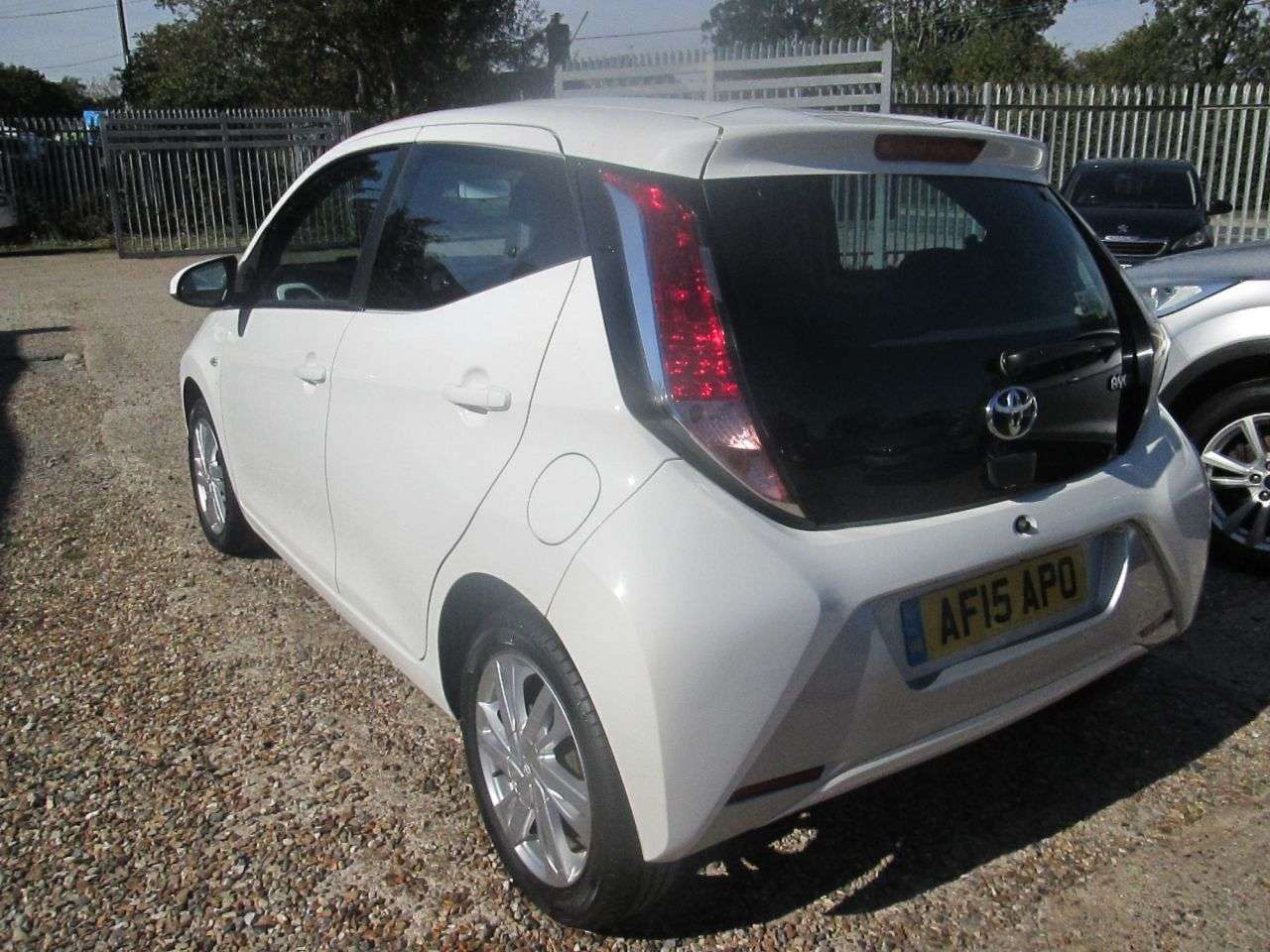 2015 TOYOTA AYGO 2015 TOYOTA AYGO