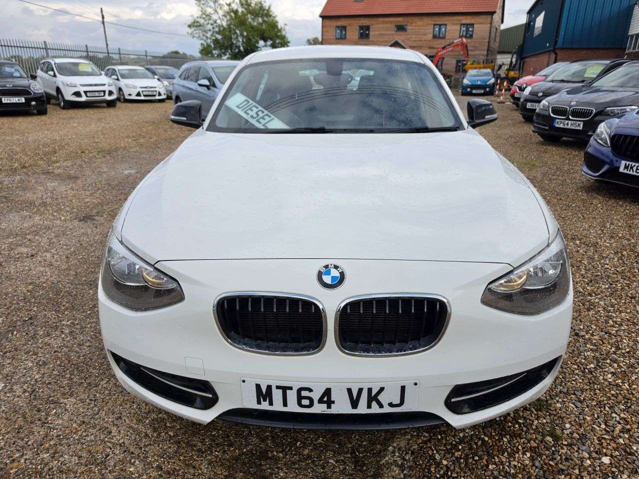 A 2014 BMW 1 SERIES 2.0 116d Sport Hatchback 5dr Diesel Manual Euro 5 (s/s) (116 ps) FSH + 2KEY A 2014 BMW 1 SERIES 2.0 116d Sport Hatchback 5dr Diesel Manual Euro 5 (s/s) (116 ps) FSH + 2KEY