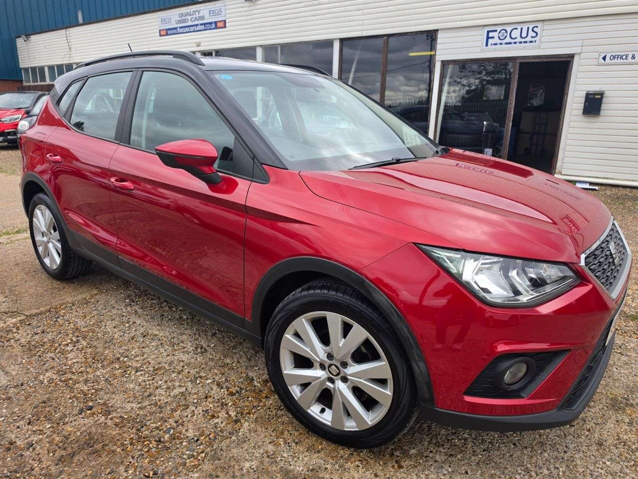 A 2018 SEAT ARONA 1.6 TDI SE Technology Lux SUV 5dr Diesel Manual Euro 6 (s/s) (115 ps) ADAPT A 2018 SEAT ARONA 1.6 TDI SE Technology Lux SUV 5dr Diesel Manual Euro 6 (s/s) (115 ps) ADAPT
