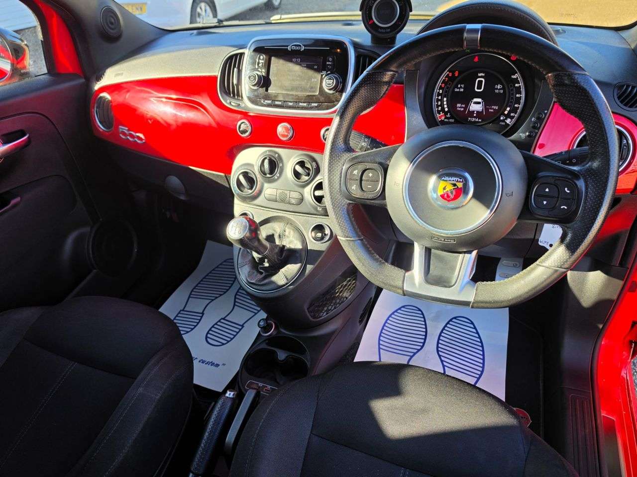 2018 ABARTH 595 2018 ABARTH 595
