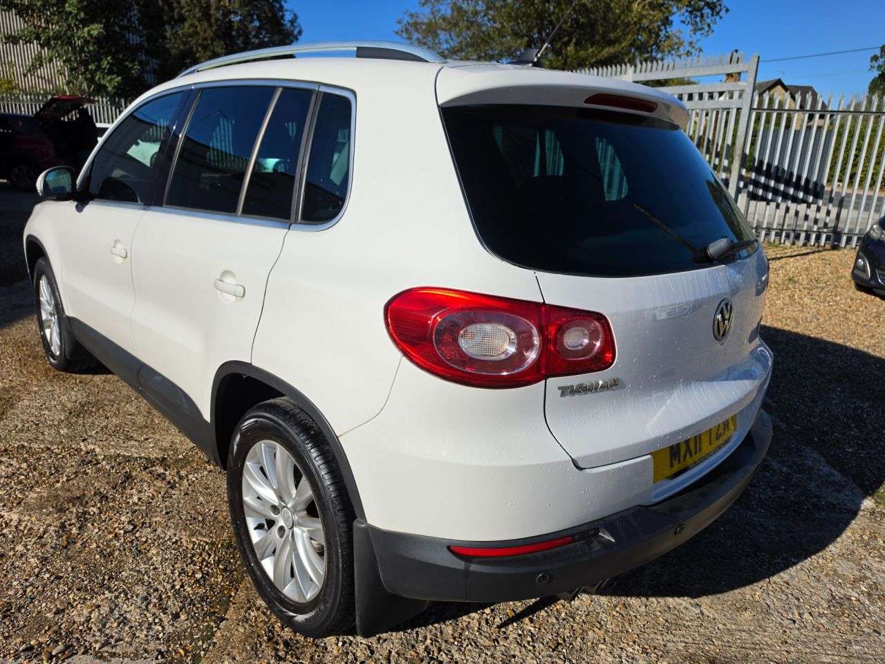2011 VOLKSWAGEN TIGUAN 2011 VOLKSWAGEN TIGUAN