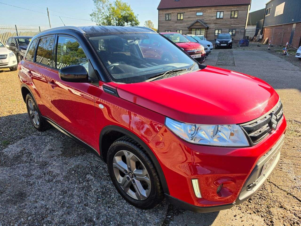 A 2017 SUZUKI VITARA 1.6 SZ-T SUV 5dr Petrol Manual Euro 6 (s/s) (120 ps) SAT NAV + REVERSE CAME A 2017 SUZUKI VITARA 1.6 SZ-T SUV 5dr Petrol Manual Euro 6 (s/s) (120 ps) SAT NAV + REVERSE CAME