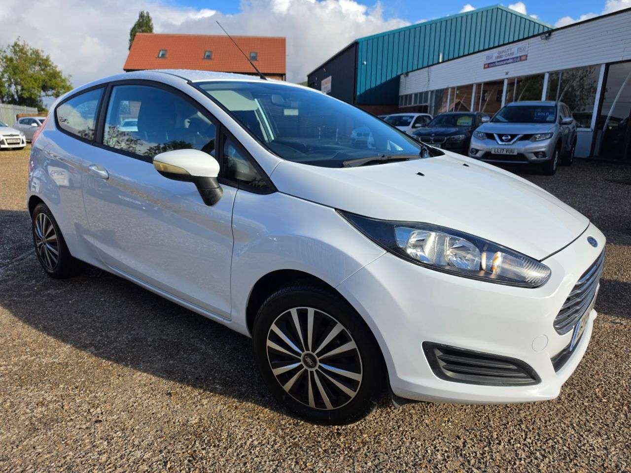 A 2015 FORD FIESTA 1.25 Style Hatchback 3dr Petrol Manual Euro 5 (60 ps) FULL HISTORY! LOW MIL A 2015 FORD FIESTA 1.25 Style Hatchback 3dr Petrol Manual Euro 5 (60 ps) FULL HISTORY! LOW MIL