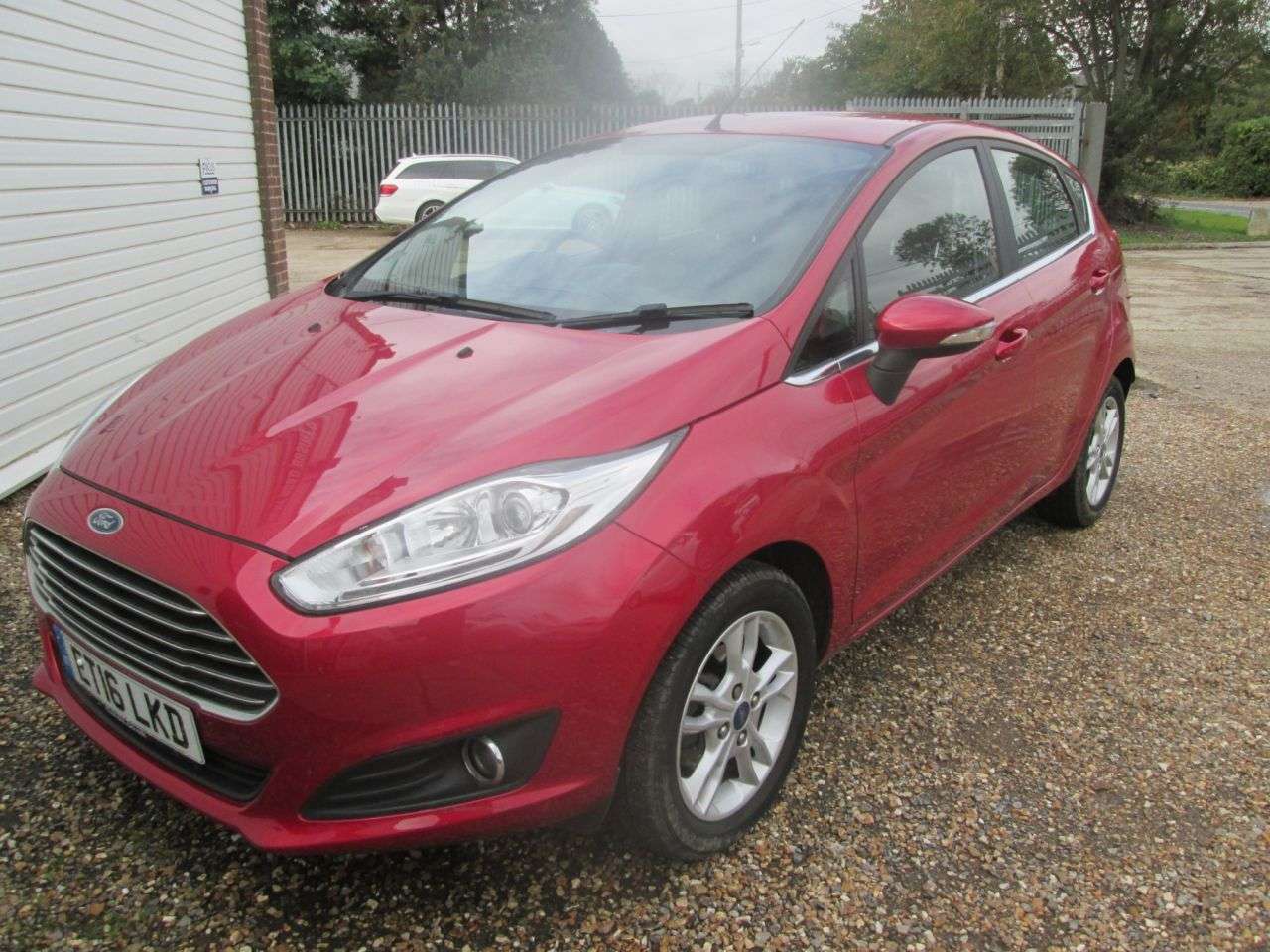 A 2016 FORD FIESTA 1.25 Zetec Hatchback 5dr Petrol Manual Euro 6 (82 ps) A 2016 FORD FIESTA 1.25 Zetec Hatchback 5dr Petrol Manual Euro 6 (82 ps)