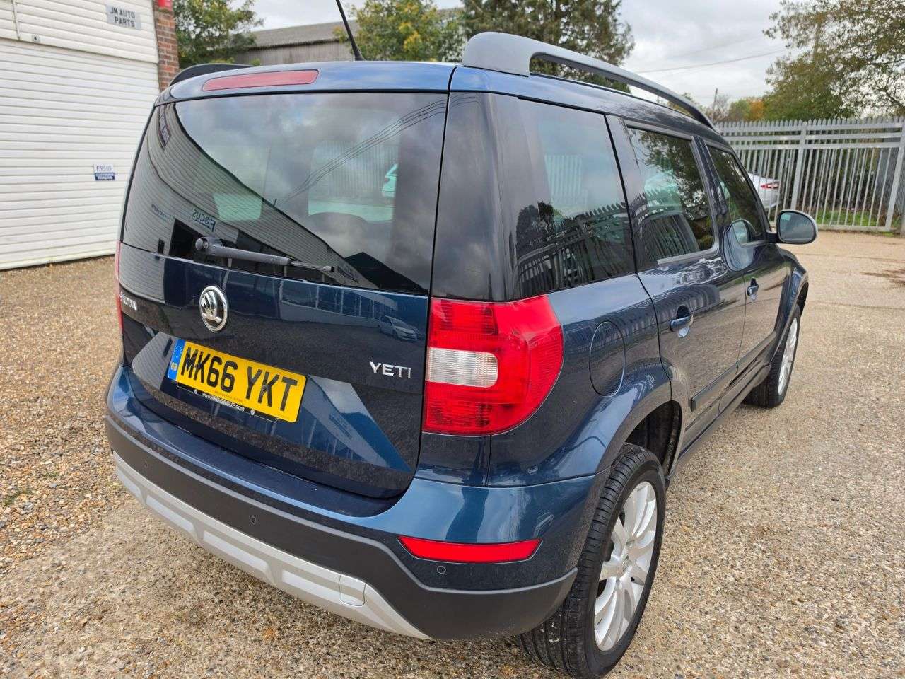 2017 SKODA YETI 2017 SKODA YETI