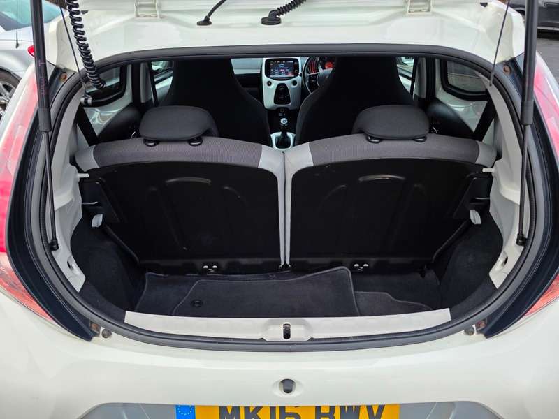 2016 TOYOTA AYGO 2016 TOYOTA AYGO