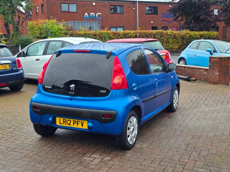 2012 PEUGEOT 107 2012 PEUGEOT 107
