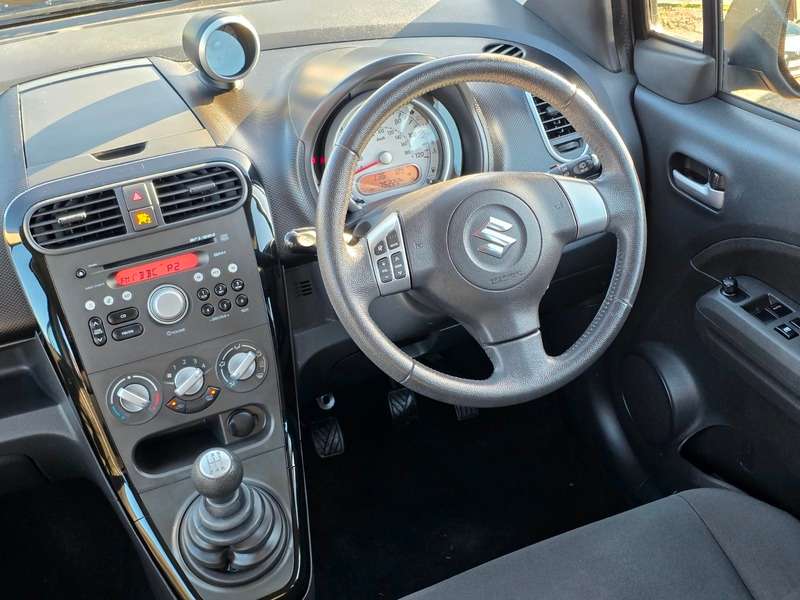 2013 SUZUKI SPLASH 2013 SUZUKI SPLASH