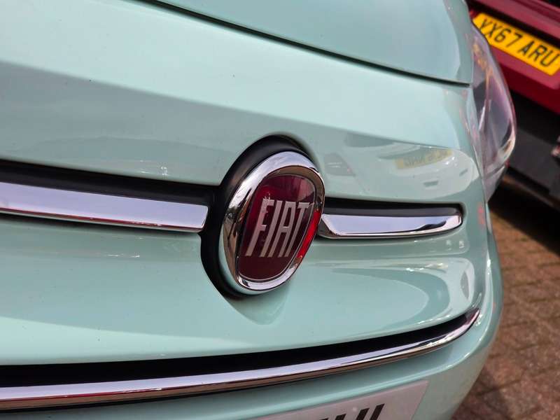 2017 FIAT 500 2017 FIAT 500