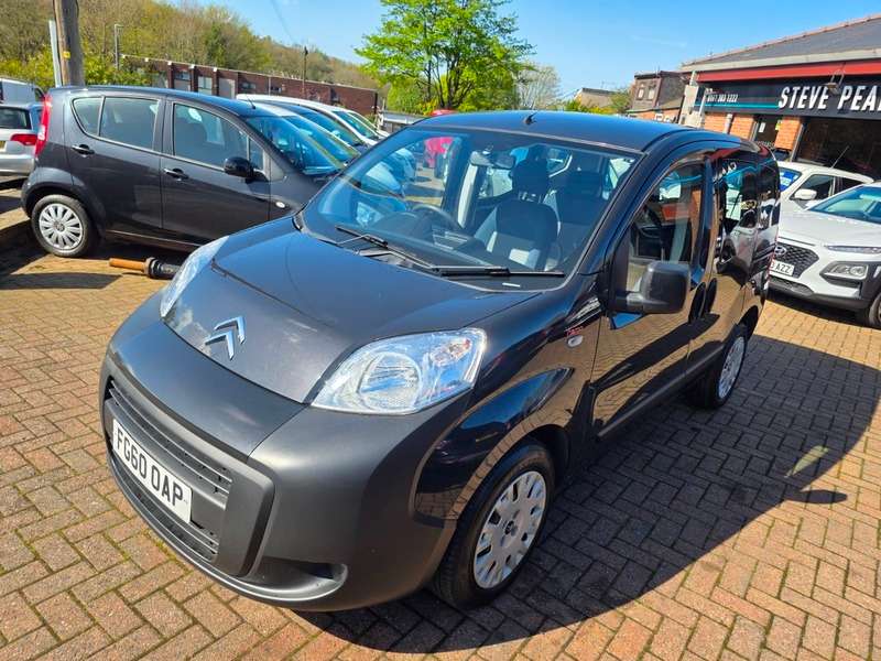 A 2010 CITROEN NEMO HDI STOP AND START A 2010 CITROEN NEMO HDI STOP AND START