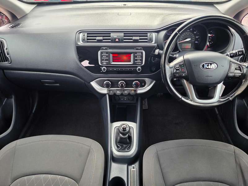 2015 KIA RIO 2015 KIA RIO