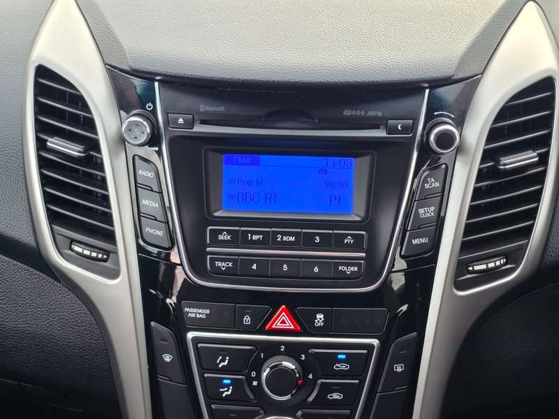 2015 HYUNDAI I30 2015 HYUNDAI I30