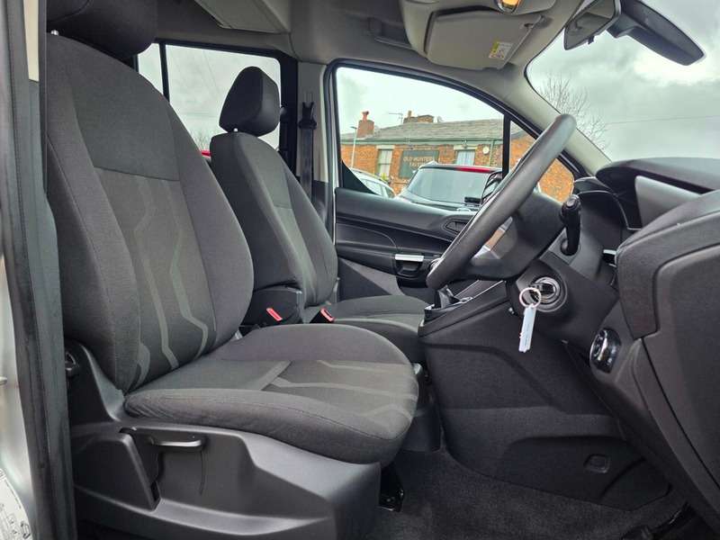 A 2014 FORD TOURNEO CONNECT ZETEC TDCI A 2014 FORD TOURNEO CONNECT ZETEC TDCI