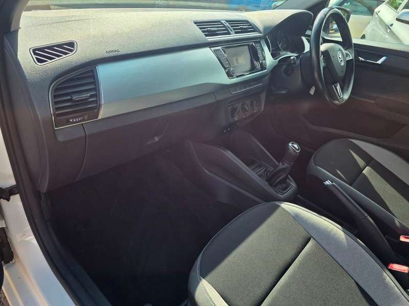 2017 SKODA FABIA 2017 SKODA FABIA