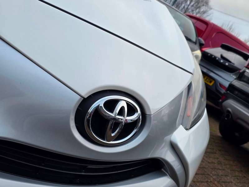 2016 TOYOTA AYGO 2016 TOYOTA AYGO