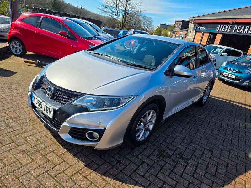 A 2016 HONDA CIVIC I-DTEC SE PLUS NAVI A 2016 HONDA CIVIC I-DTEC SE PLUS NAVI