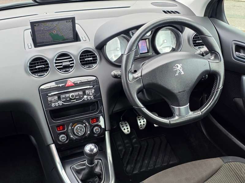 2013 PEUGEOT 308 2013 PEUGEOT 308