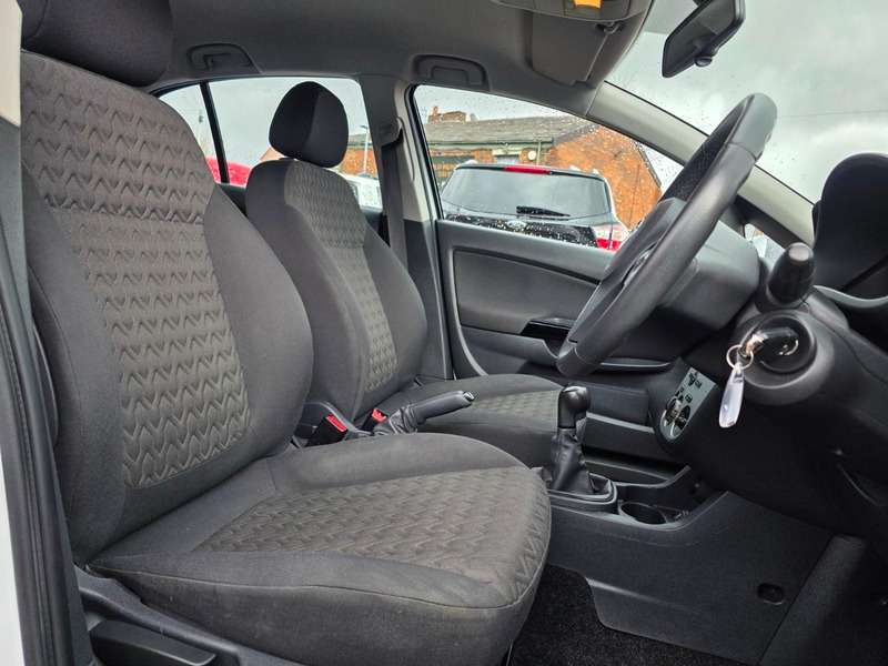 A 2013 VAUXHALL CORSA ENERGY AC A 2013 VAUXHALL CORSA ENERGY AC