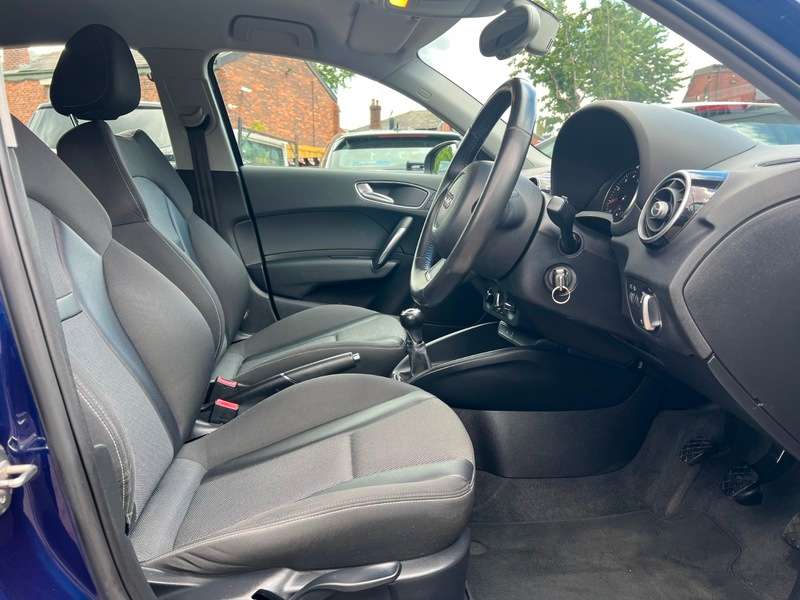 2012 AUDI A1 2012 AUDI A1