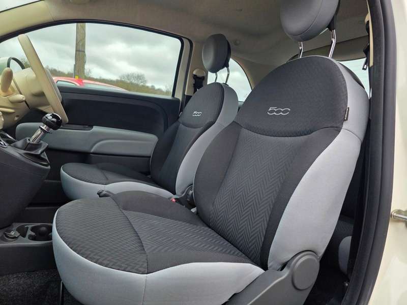 2017 FIAT 500 2017 FIAT 500